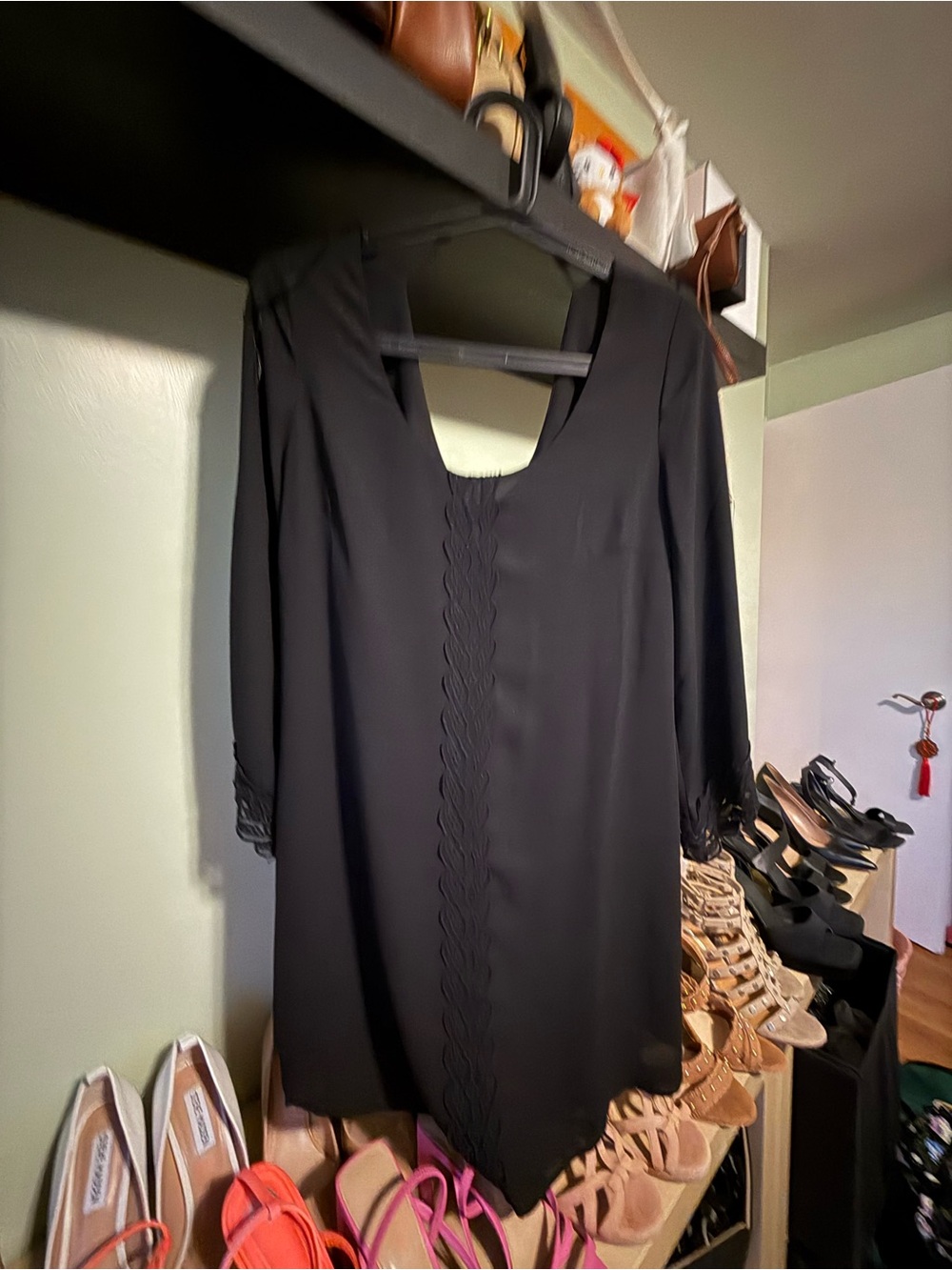 Astr Black Long-Sleeve Tunic with Center Braid